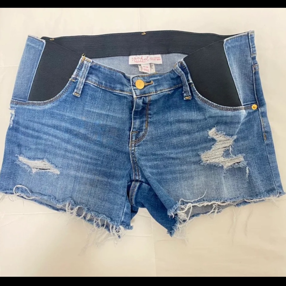 Maternity shorts